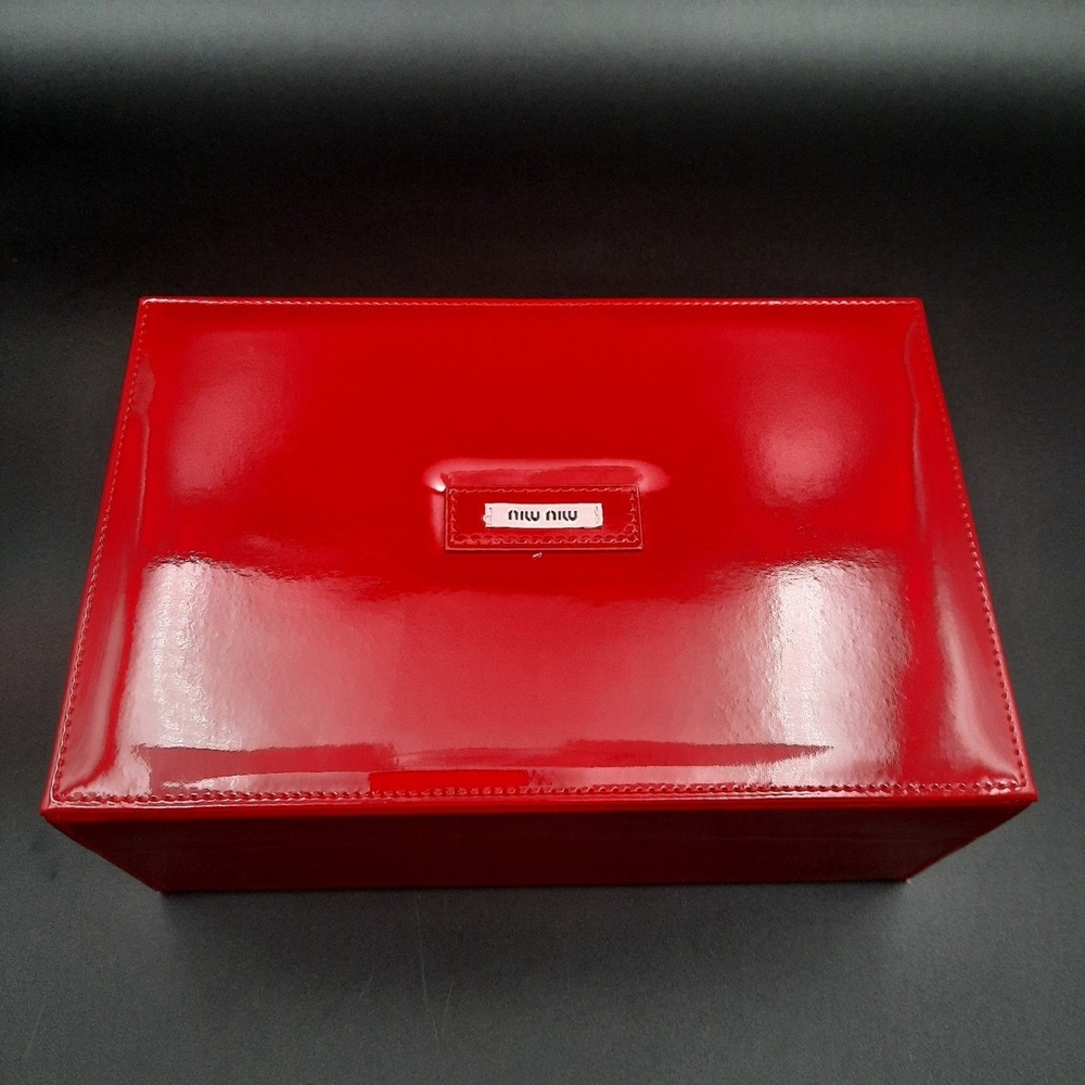 Miu Miu Red Patent Leather Jewelry Box Logo Case Organizer‎ New in Plastic
